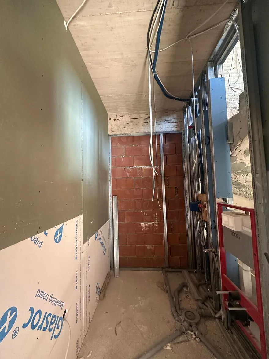 Blue Breeze construction, phase 04