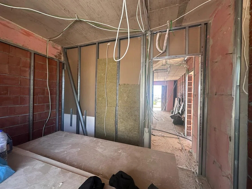 Blue Breeze construction, phase 06